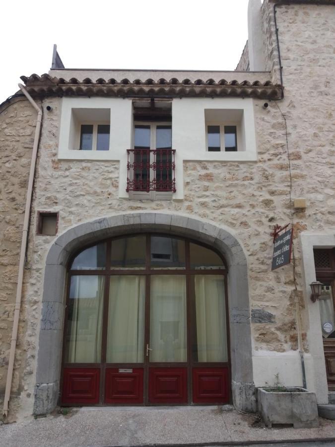 Bed and Breakfast Le Patio Des Cigales Roquefort-des-Corbières Esterno foto